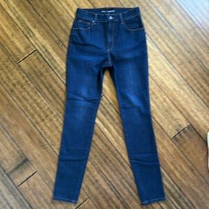 Mott & Bow High Rise Skinny Jane Jeans